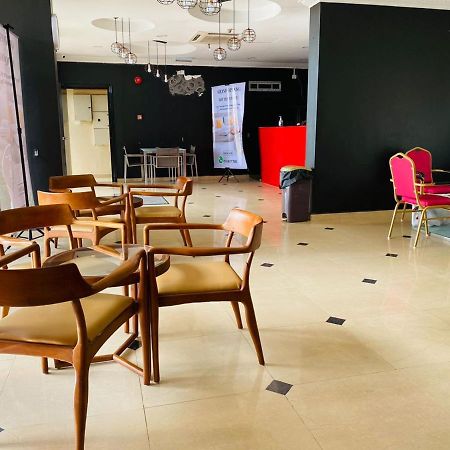 Surya Boutique Hotel Klang Exteriör bild
